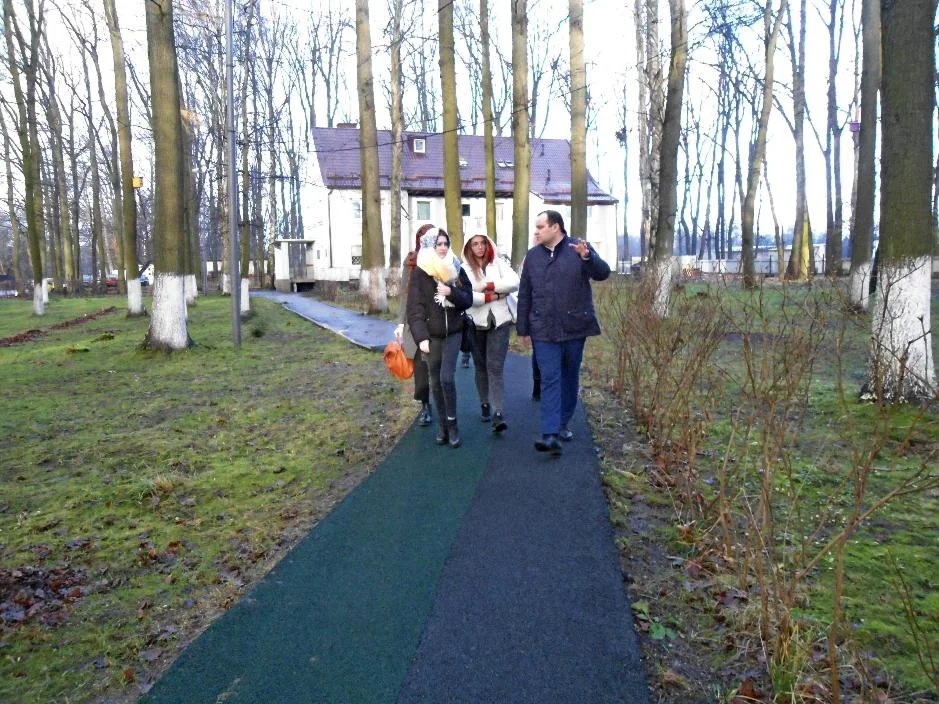 Главный врач Степан Миракян провел экскурсию по больнице для выпускников гимназии № 22