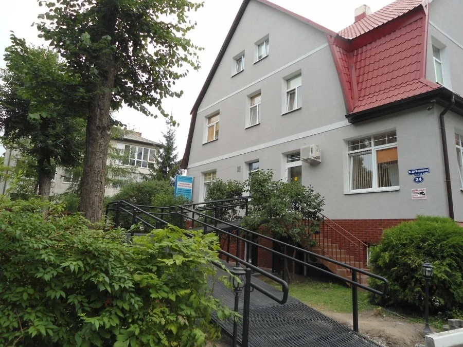 В отделении паллиативной медицинской помощи № 2 по улице В. Дубинина, 24  установлен пандус для маломобильных групп граждан