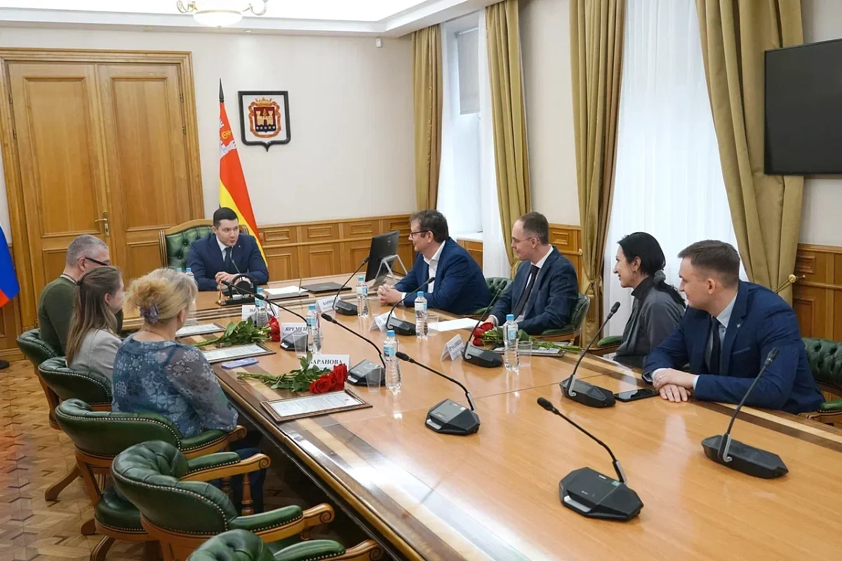 Жилищные сертификаты на два миллиона рублей получили еще четыре медицинских работника