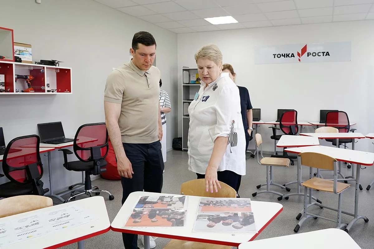  Антон Алиханов: В Багратионовском округе ведётся постепенная модернизация здравоохранения и образования