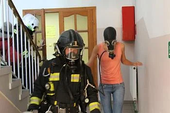 С учебным пожаром медучреждение справилось успешно