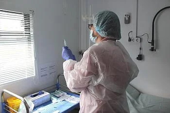 В Калининградской области начинается вакцинация от коронавируса детей от 12 до 17 лет