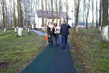 Главный врач Степан Миракян провел экскурсию по больнице для выпускников гимназии № 22