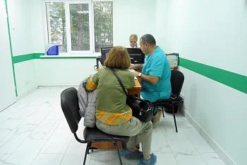 В поликлиническом отделении № 1 после ремонта возобновил работу кабинет врача- хирурга