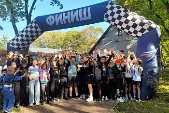 По маршруту «10 000 шагов к жизни» в Южном парке прошли более пятисот человек