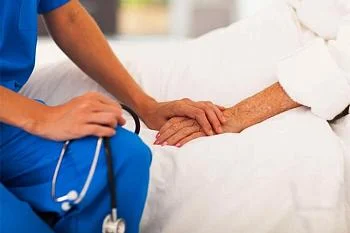 Принят в третьем чтении закон о паллиативной помощи