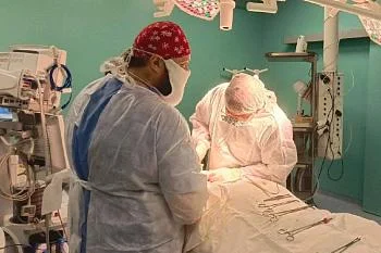 В Онкологическом центре Калининградской области прошла первая операция по профилю «опухоли головы и шеи»