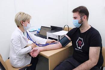 Выездная вакцинация от коронавируса в Калининграде продолжится в июне
